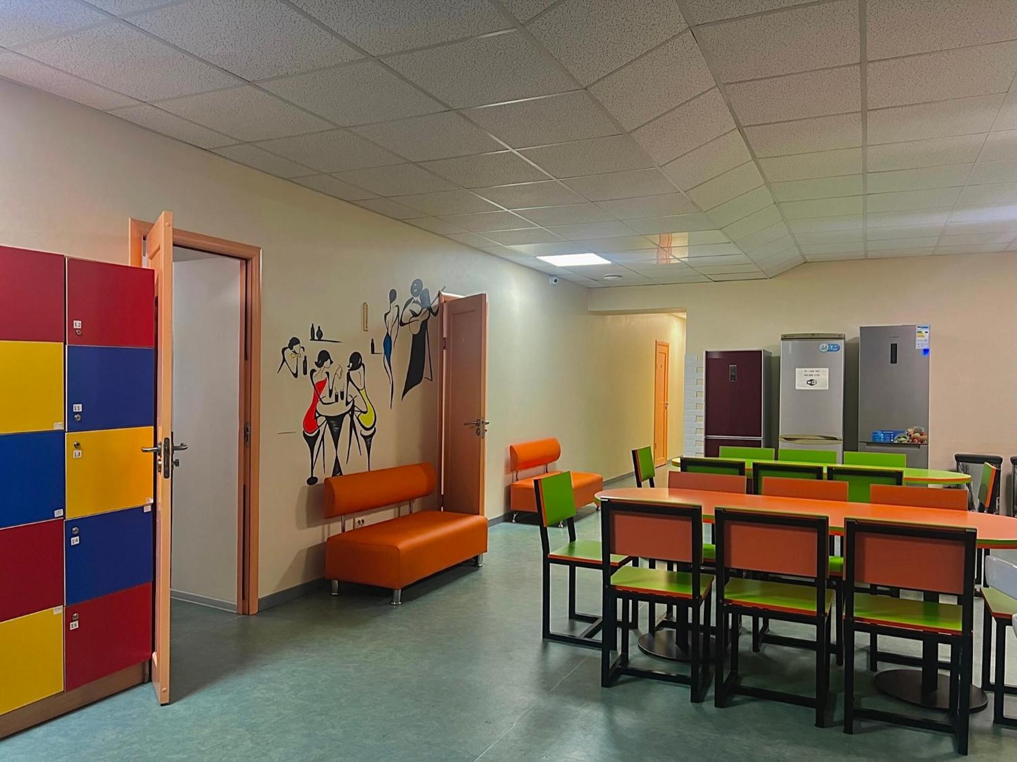 Demeevsky Hostel Kiev Ngoại thất bức ảnh